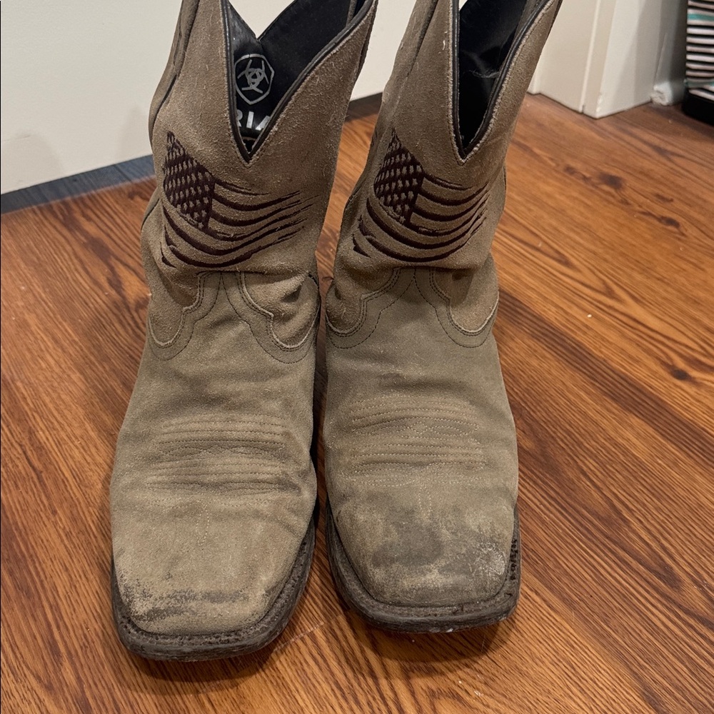 Ariat Brown Leather Boots